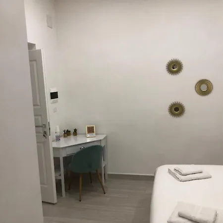 Rosaroll Homes Napoli